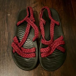 Hiking sandals